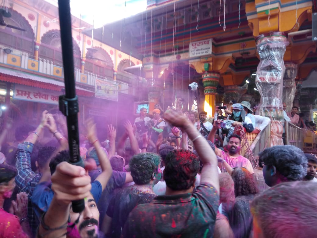 Taj Mahal Tour Happy Faces